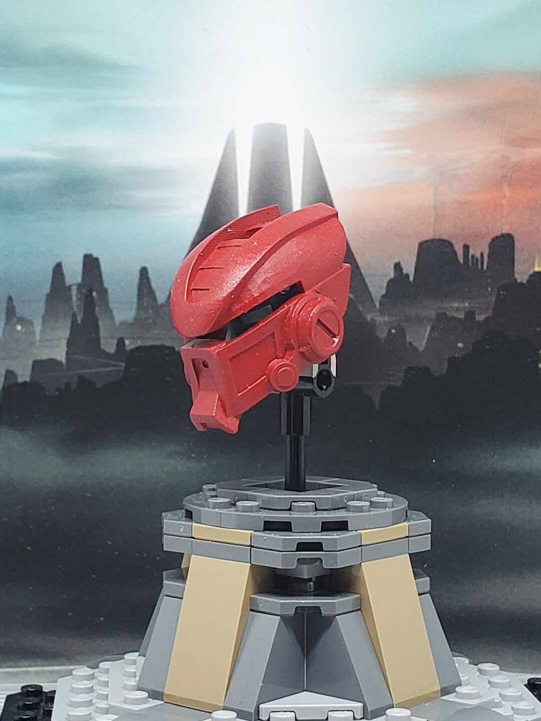 Mask of Regeneration | Great Kanohi Kiril, Metru Red (Galva Ver. 1)