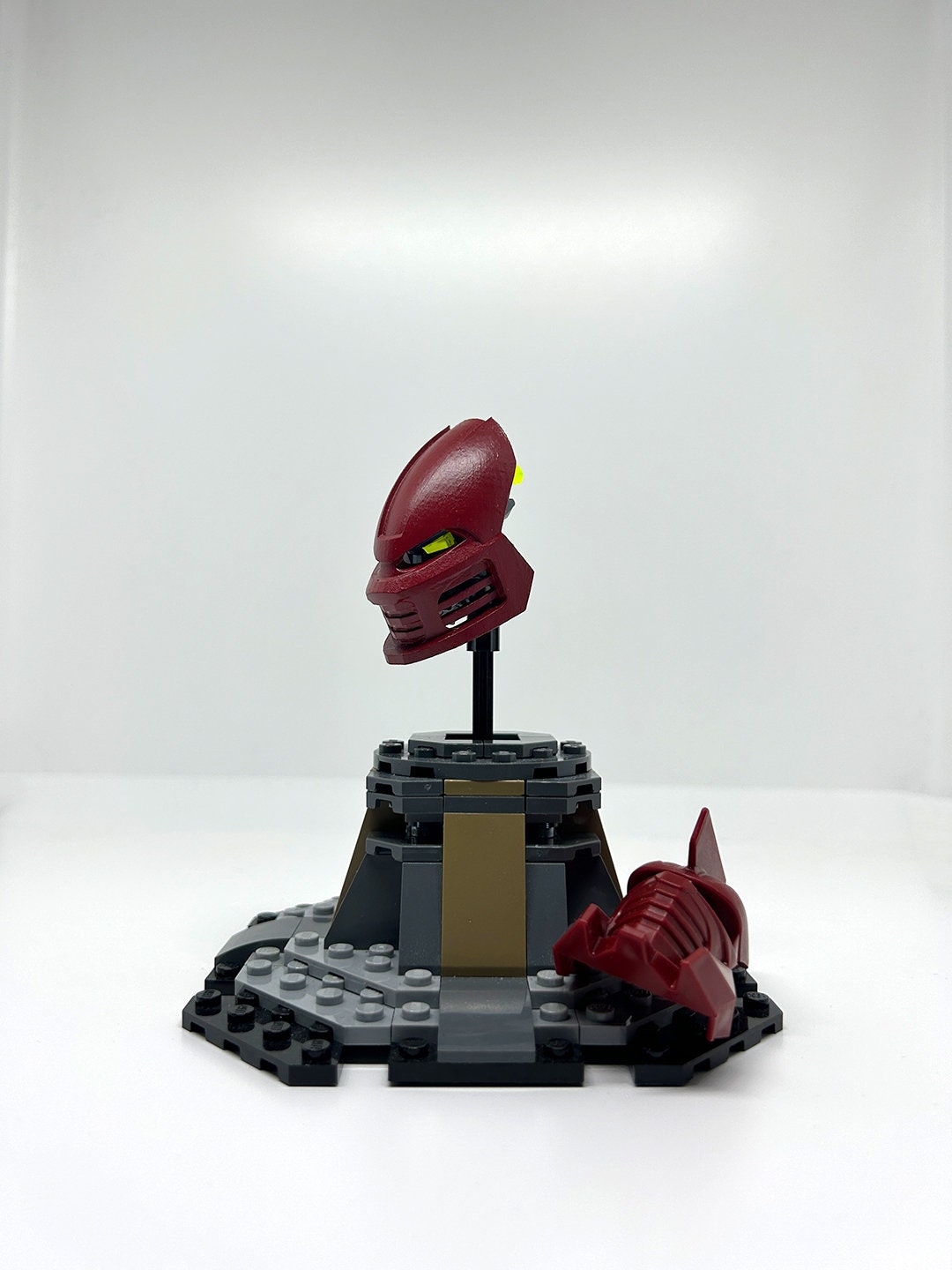 Noble Adaptive Mask of Shielding | Noble Kanohi Hau, Dark Red
