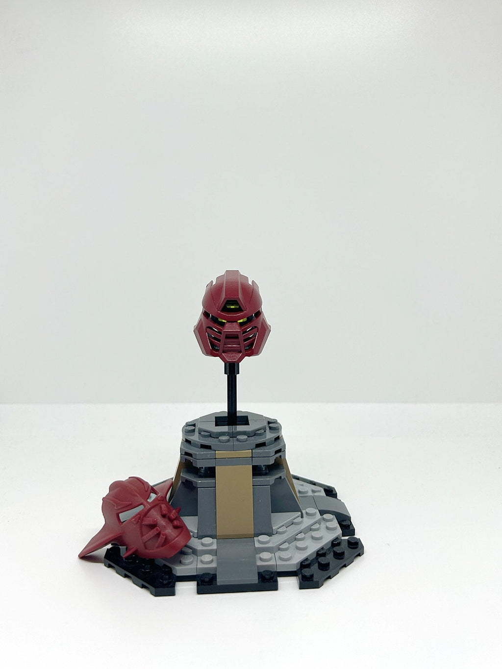 Pilot Adapted Mask of Shielding | Kanohi Hau Nuva, Metru Red