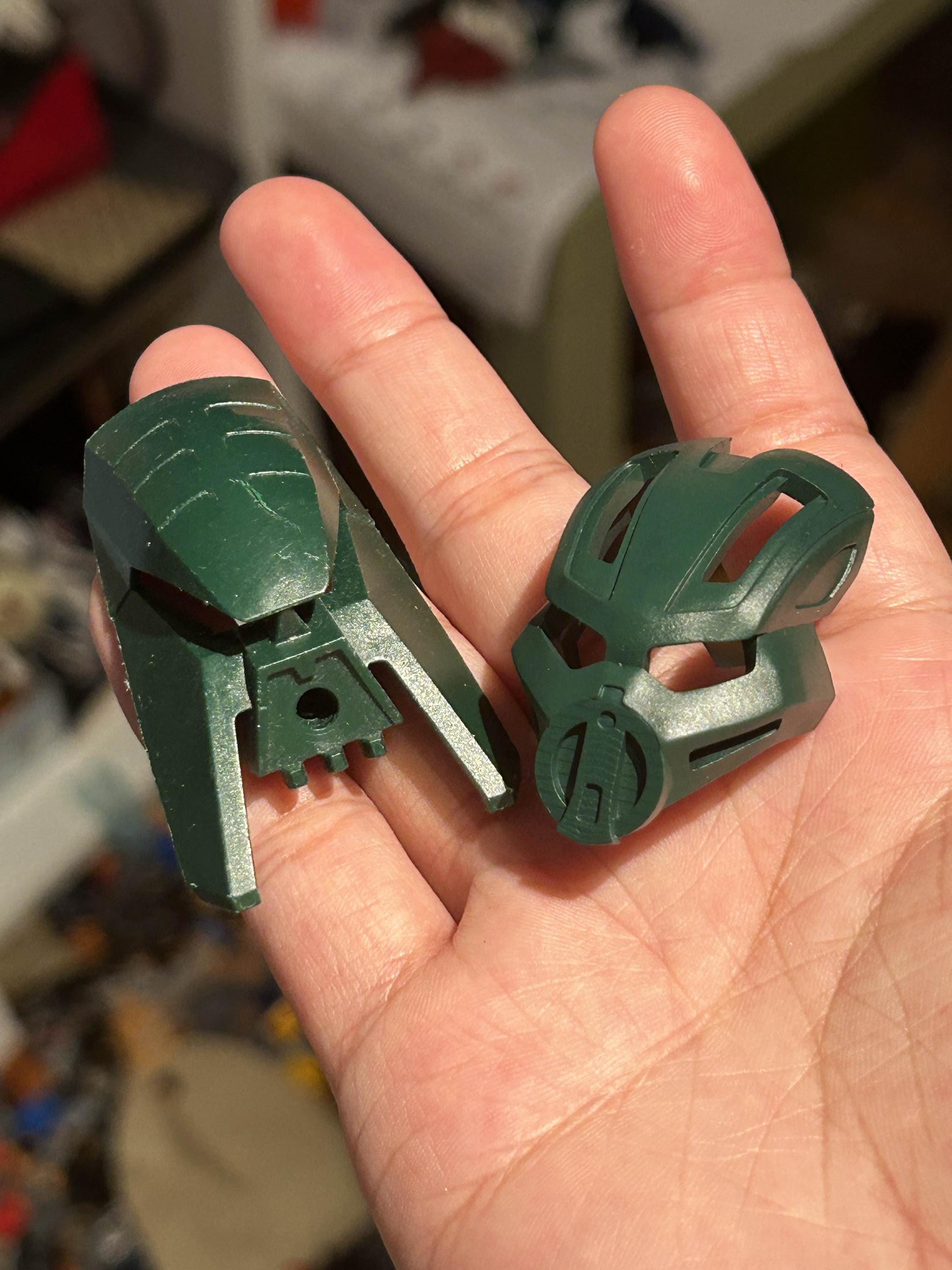 Mask of Stealth | Great Kanohi Volitak (Galva Ver)